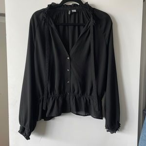 Long sleeve polyester top